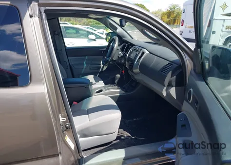 2013 Toyota Tacoma z USA, uszkodzony, nr VIN 5TFTX4CN3DX035944